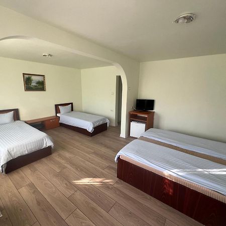 Hotel Le Baron Timisoara Luaran gambar