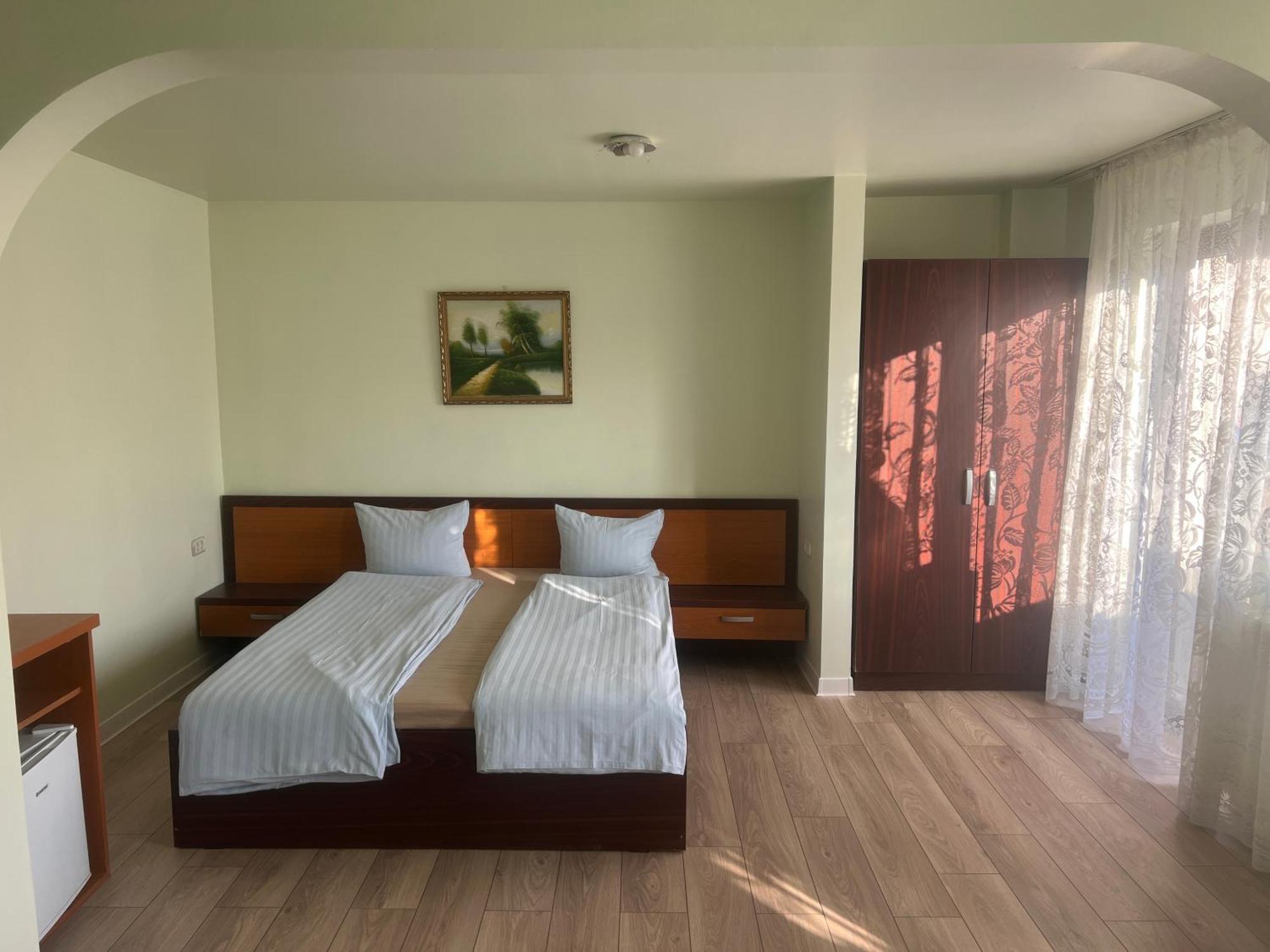 Hotel Le Baron Timisoara Luaran gambar